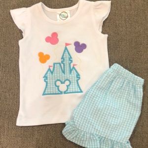 Disney Appliqué Short Set
